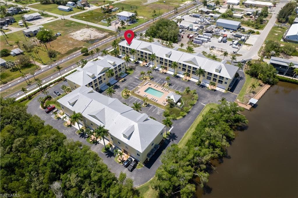 301 Copeland Ave S 104, Everglades City, FL 34139-4