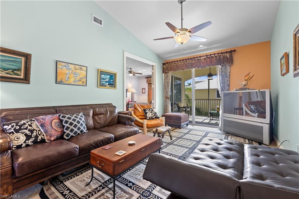 301 Copeland Ave S 104, Everglades City, FL 34139-5