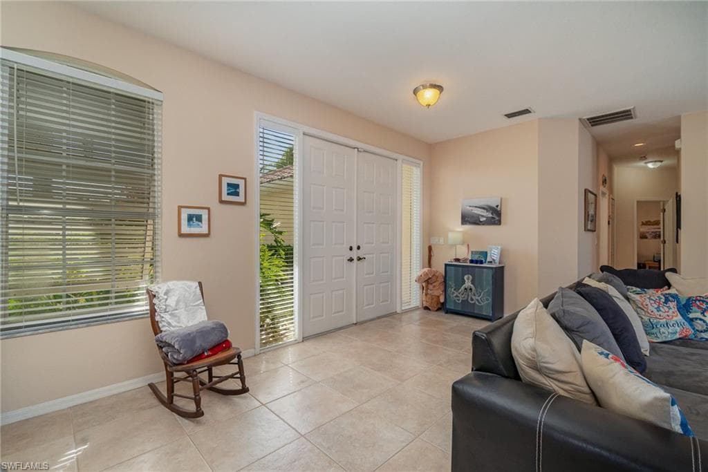 149 54th Ter, Cape Coral, FL 33914-20
