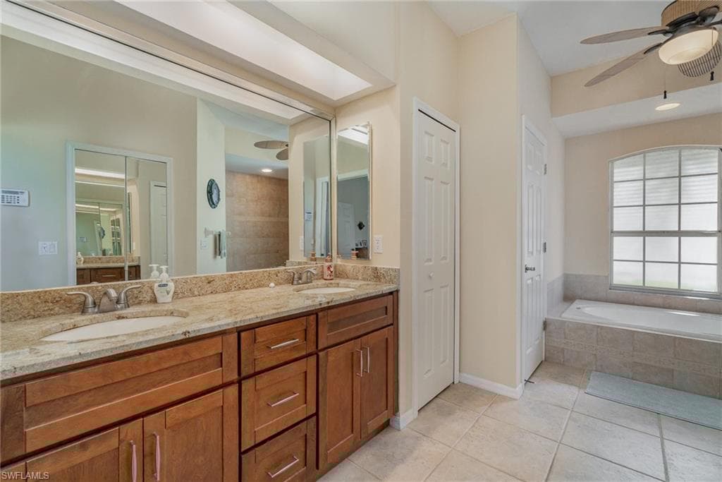 149 54th Ter, Cape Coral, FL 33914-23