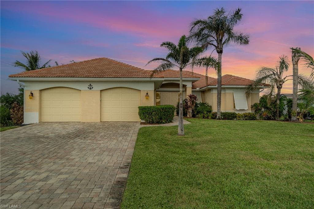 149 54th Ter, Cape Coral, FL 33914-34