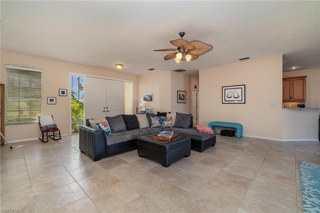 149 54th Ter, Cape Coral, FL 33914-6