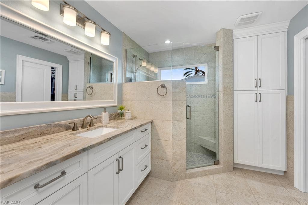 5630 Queens Kew, Bonita Springs, FL 34134-14