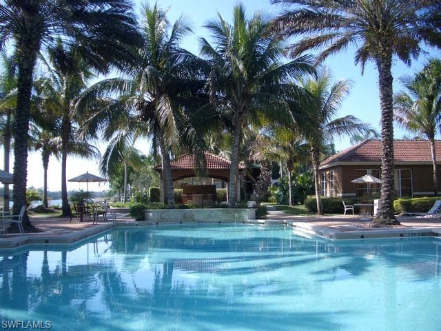 1225 Reserve Way 6-303, Naples, FL 34105-1