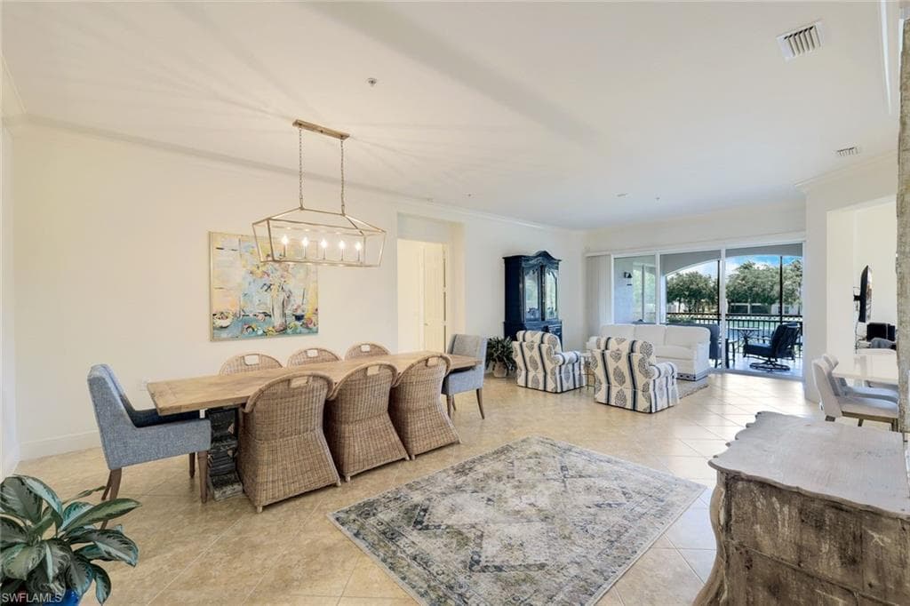 3176 Serena Ln 202, Naples, FL 34114-11