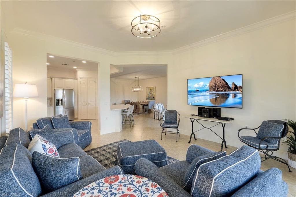 3176 Serena Ln 202, Naples, FL 34114-17
