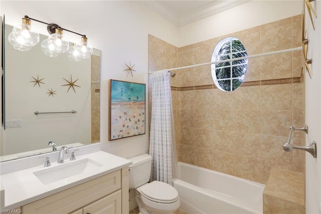 3176 Serena Ln 202, Naples, FL 34114-25
