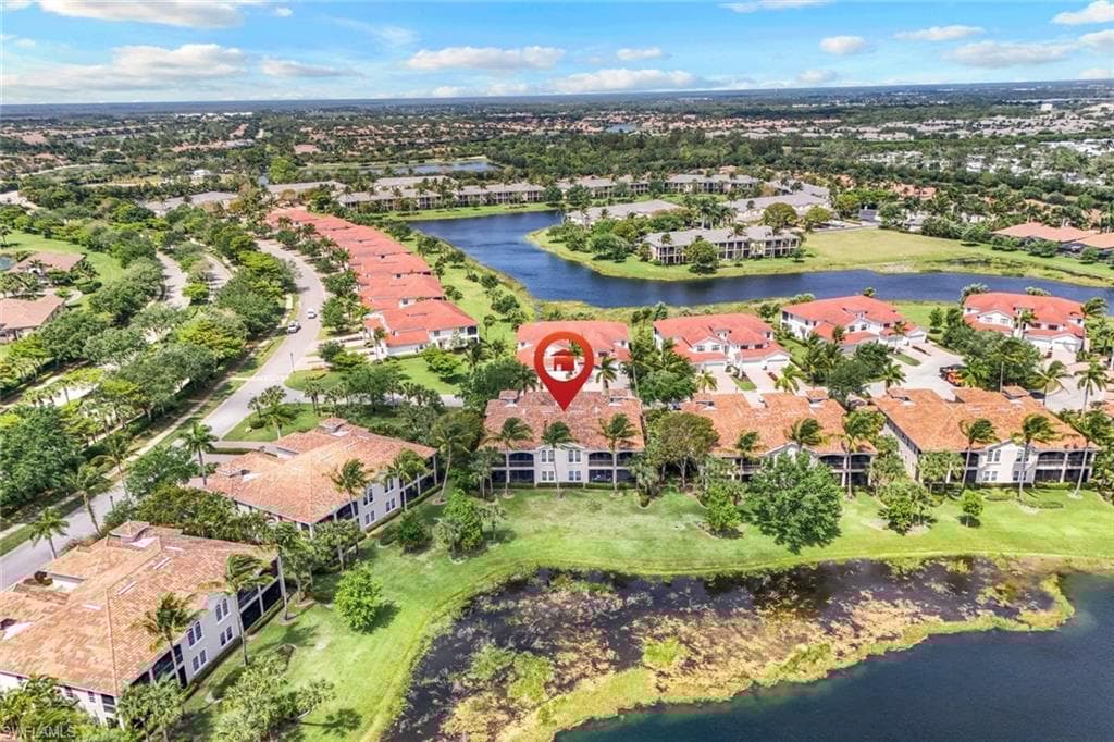 3176 Serena Ln 202, Naples, FL 34114-38