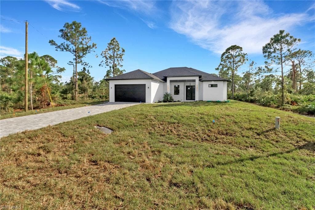 1116 Nimitz Blvd, Lehigh Acres, FL 33974-3