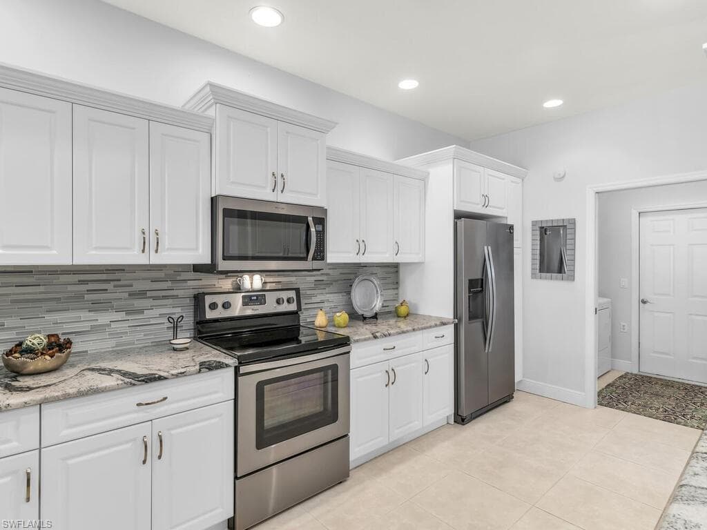 249 Stella Maris Dr S, Naples, FL 34114-11