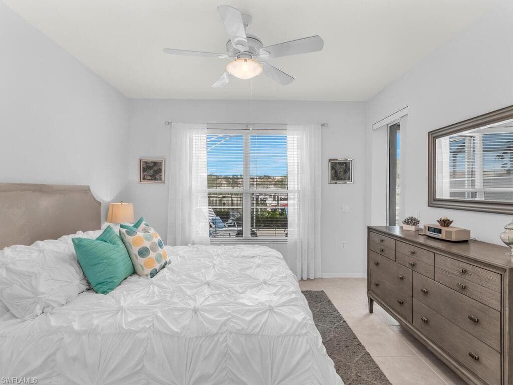 249 Stella Maris Dr S, Naples, FL 34114-18