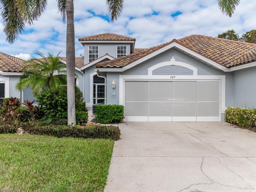 249 Stella Maris Dr S, Naples, FL 34114-4