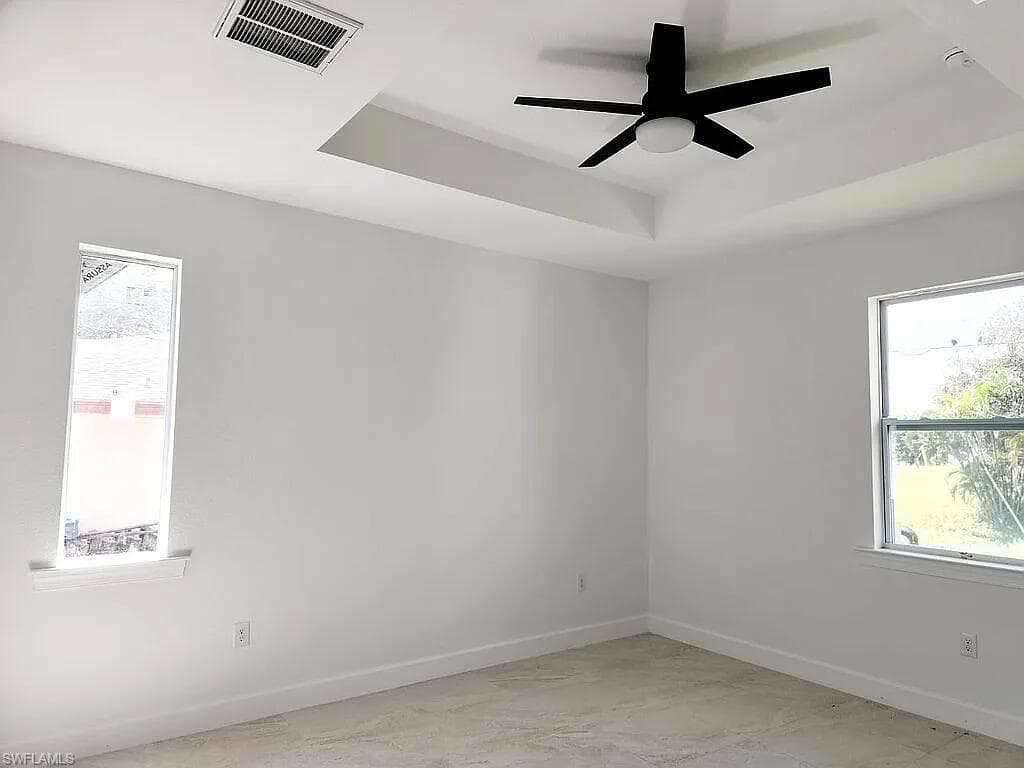 127 Connecticut Rd, Lehigh Acres, FL 33936-22