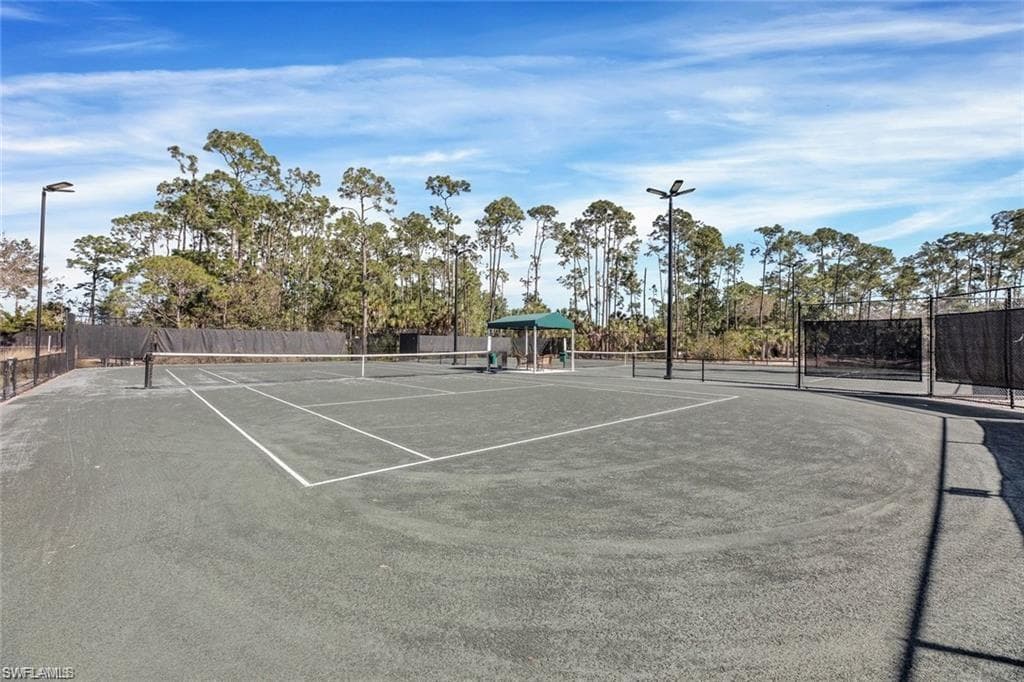 5045 Cedar Springs Dr 104, Naples, FL 34110-37