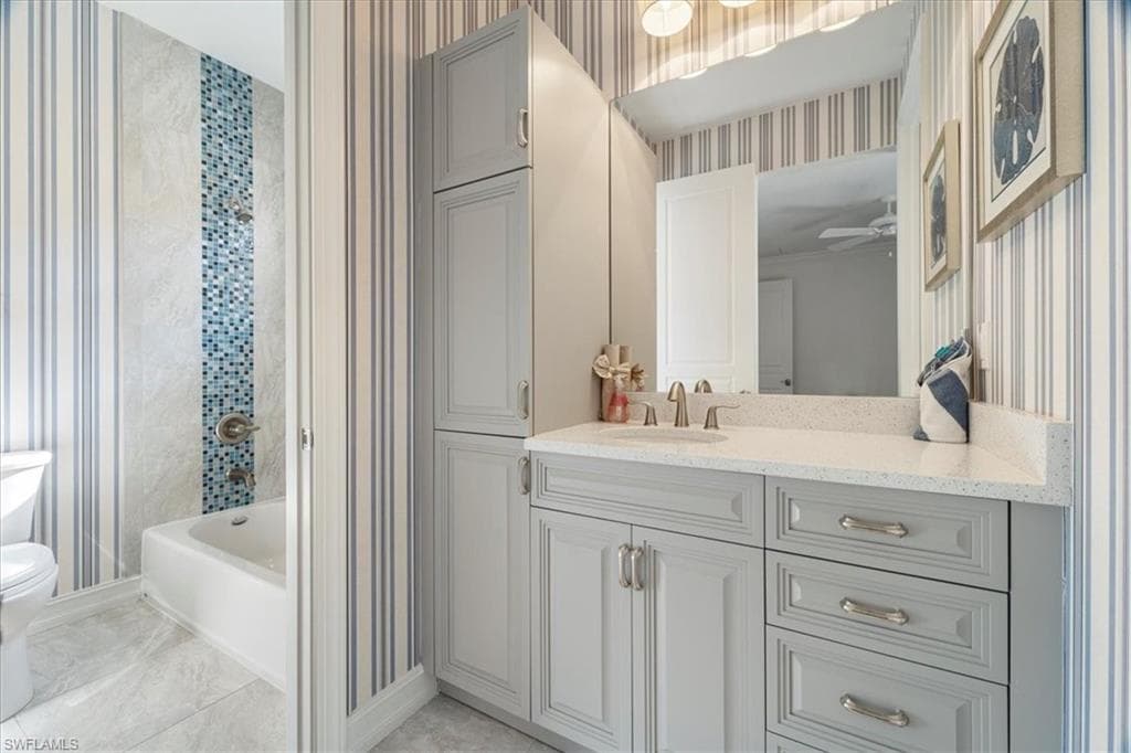 14660 Reserve Ln, Naples, FL 34109-24