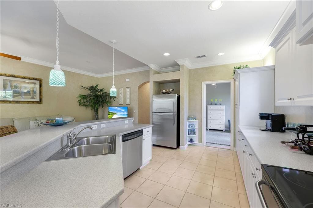 8617 Via Rapallo Dr 202, Estero, FL 33928-9