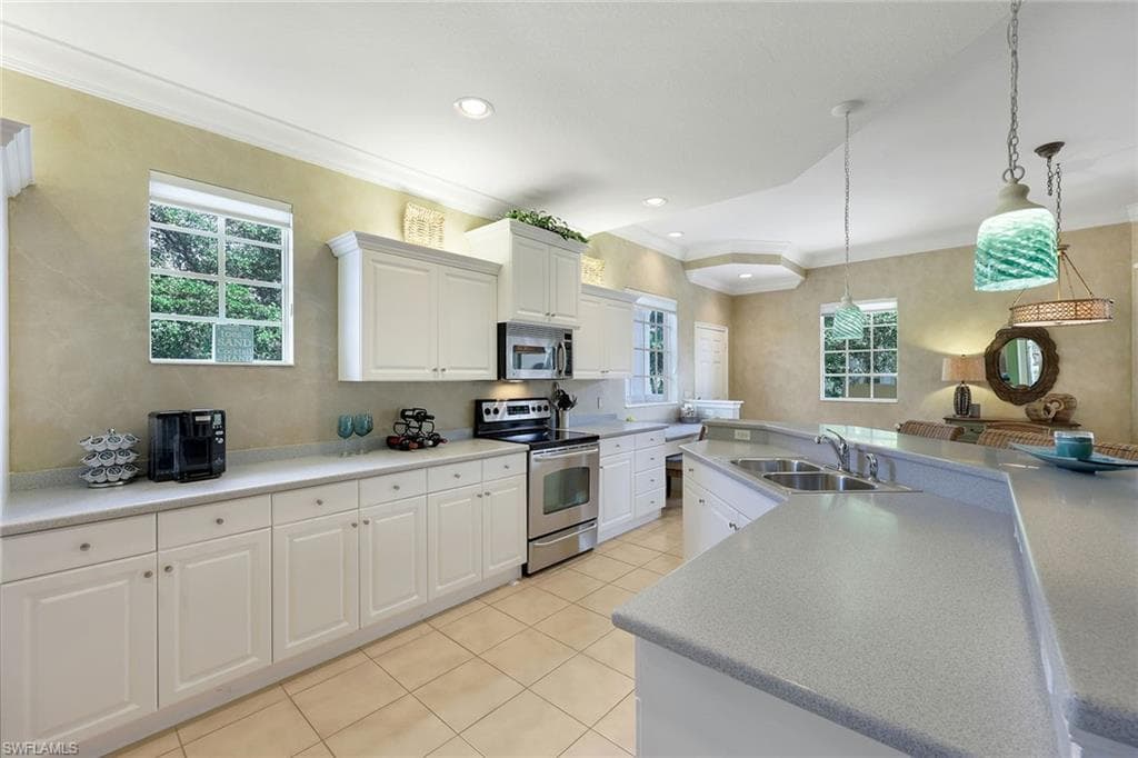 8617 Via Rapallo Dr 202, Estero, FL 33928-11