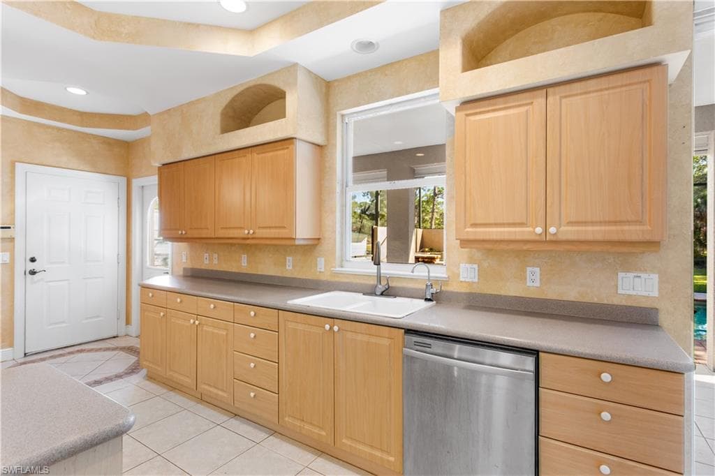 28056 East Brook Dr, Bonita Springs, FL 34135-13