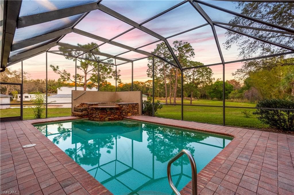 28056 East Brook Dr, Bonita Springs, FL 34135-5