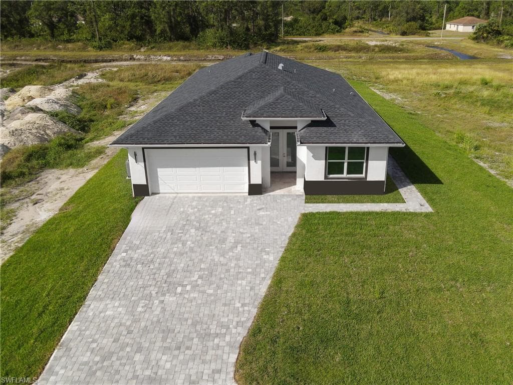 436 Genoa Ave S, Lehigh Acres, FL 33974-1