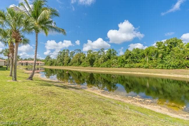8235 Ibis Club Dr 306, Naples, FL 34104-9