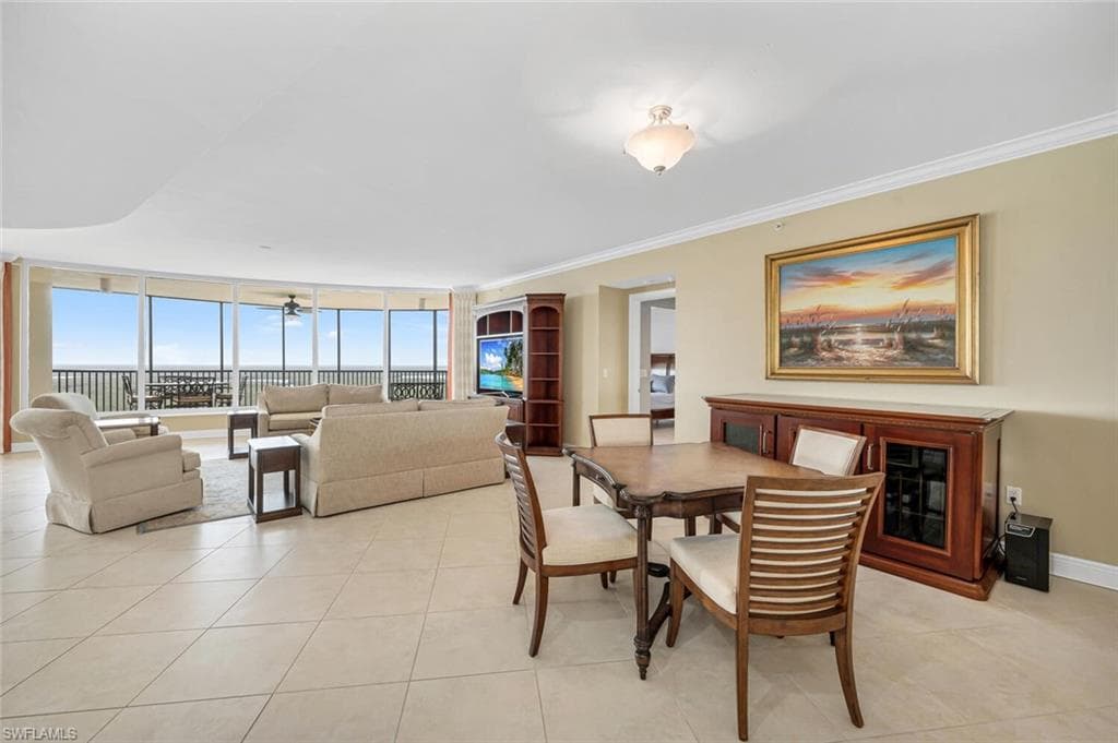 1050 Borghese Ln 1804, Naples, FL 34114-10