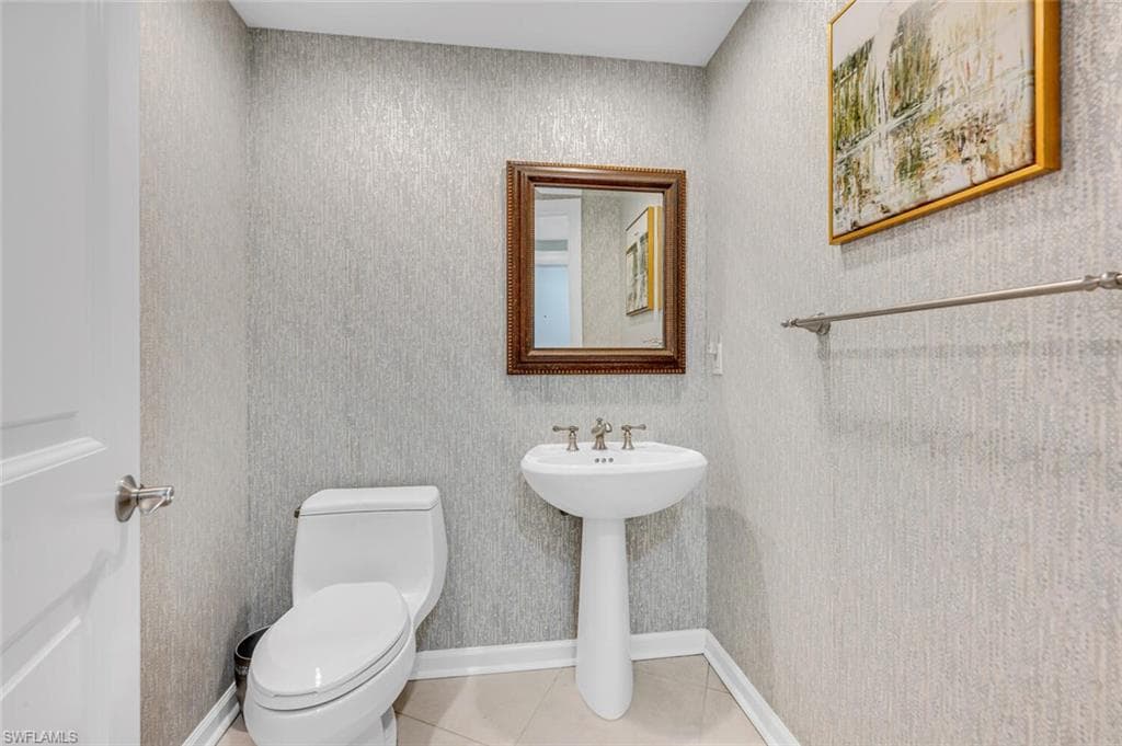1050 Borghese Ln 1804, Naples, FL 34114-19
