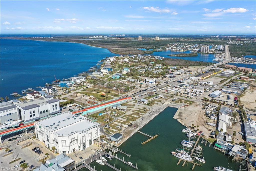 19281 #35 San Carlos Blvd, Fort Myers Beach, FL 33931-9