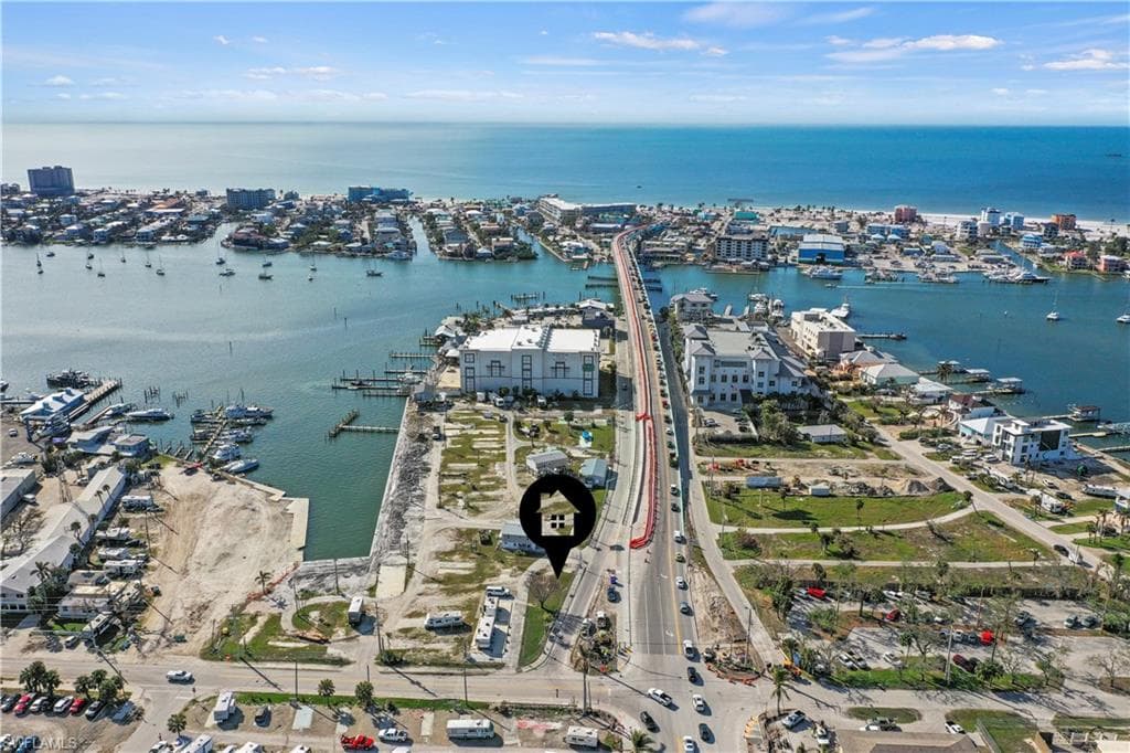 19281 #35 San Carlos Blvd, Fort Myers Beach, FL 33931-2