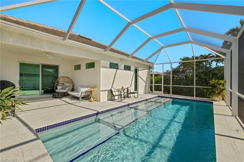 556 103rd Ave N, Naples, FL 34108-25