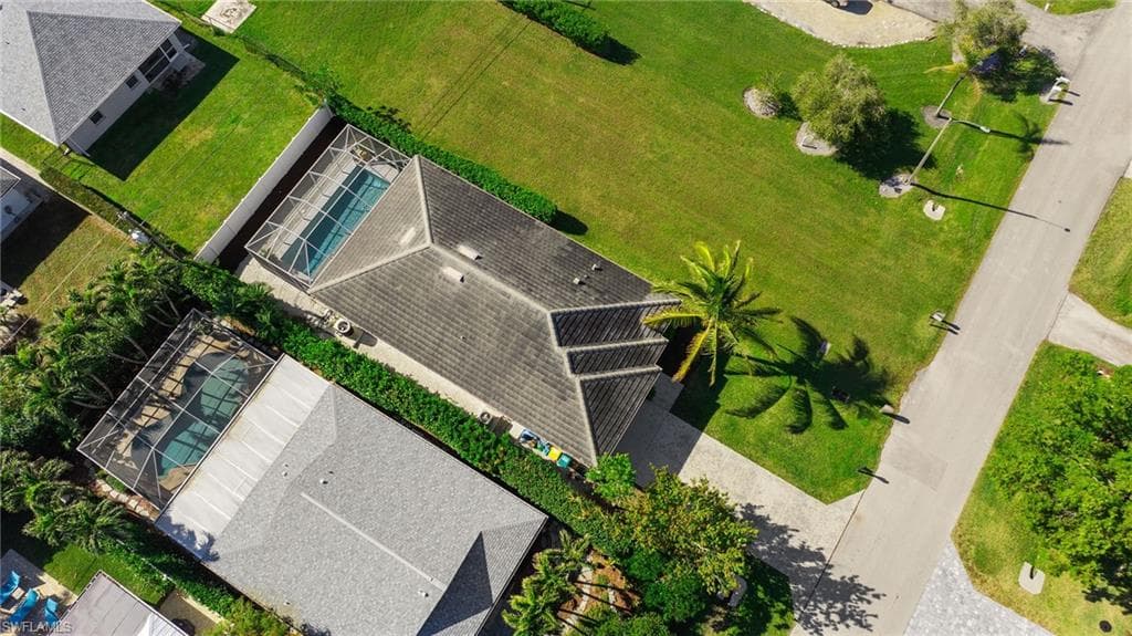 556 103rd Ave N, Naples, FL 34108-32