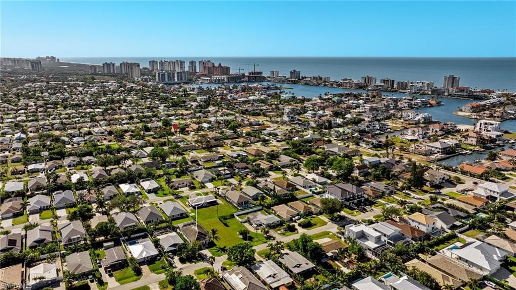 556 103rd Ave N, Naples, FL 34108-42