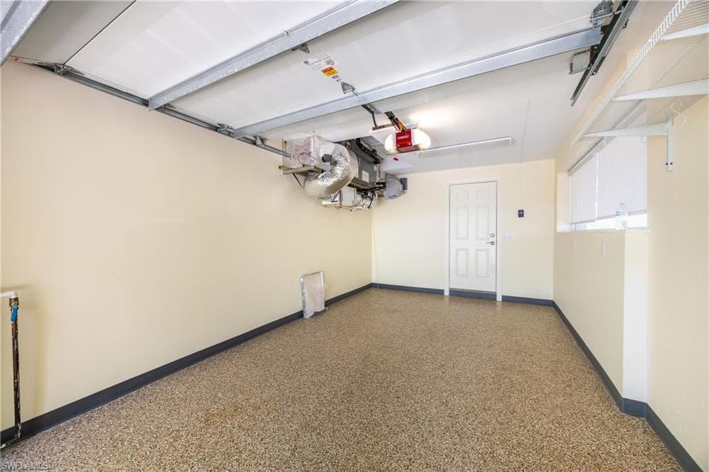 1135 7th St S, Naples, FL 34102-26