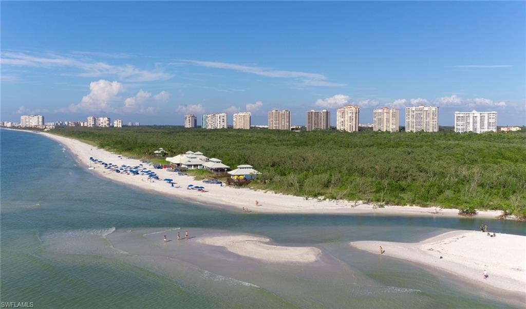 7725 Pebble Creek Cir 8-204, Naples, FL 34108-20