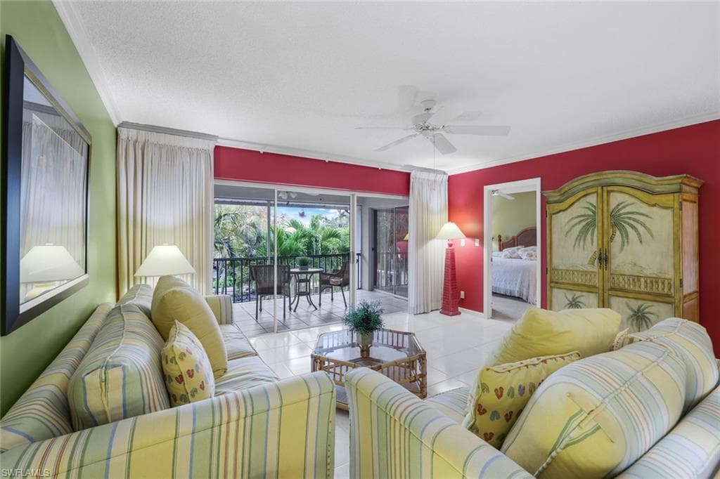 1200 Cherrystone Ct B209, Naples, FL 34102-9