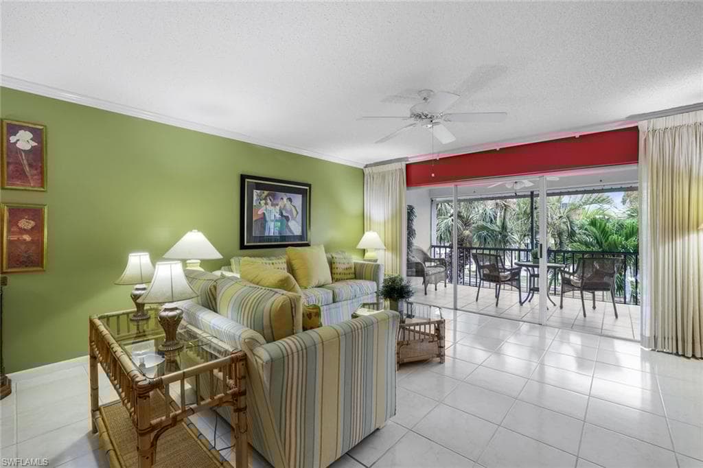1200 Cherrystone Ct B209, Naples, FL 34102-6