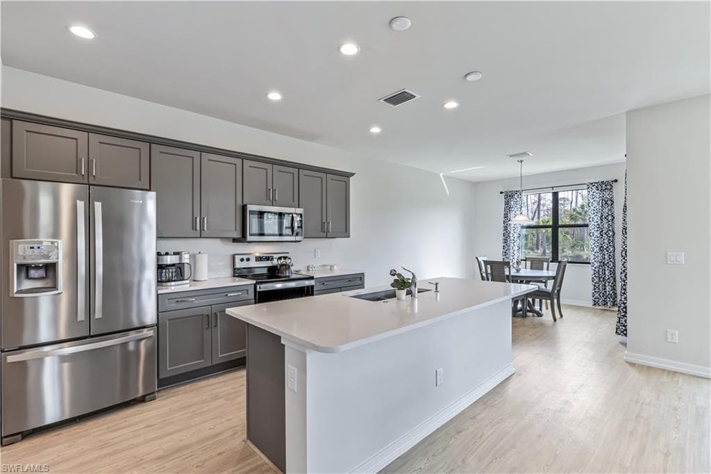 13078 Pembroke Dr 13078, Naples, FL 34105-5