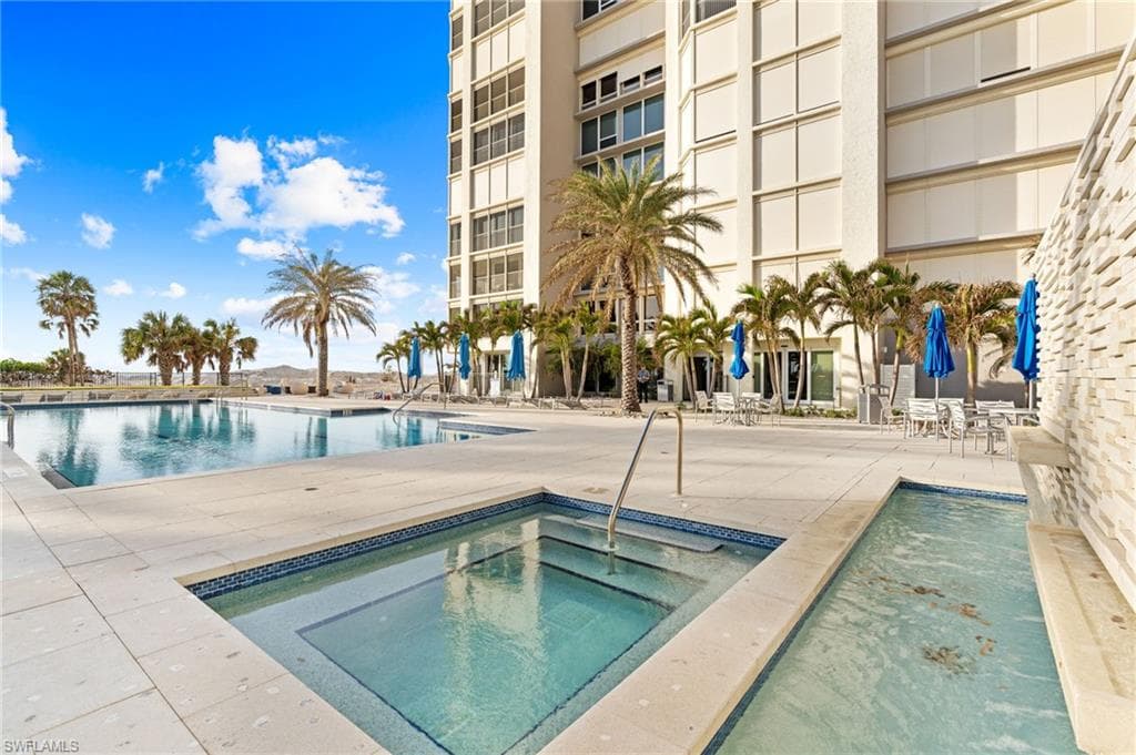 4051 Gulf Shore Blvd N 902, Naples, FL 34103-34