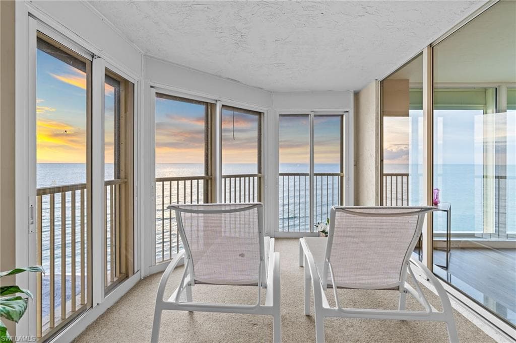 4051 Gulf Shore Blvd N 902, Naples, FL 34103-6