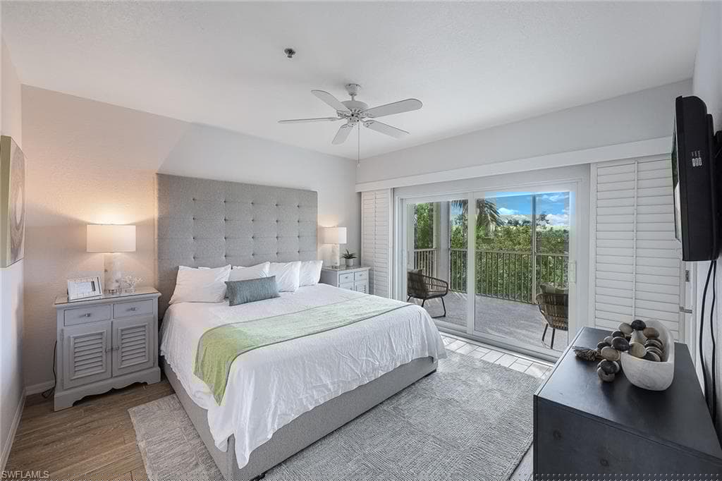 140 Palm St 411, Marco Island, FL 34145-16