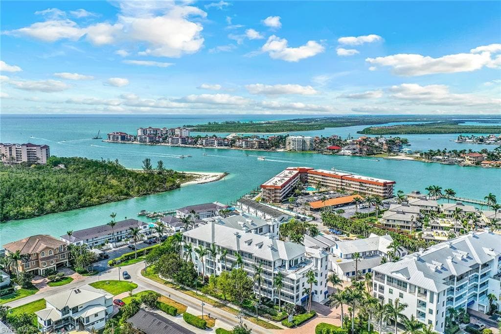 140 Palm St 411, Marco Island, FL 34145-3