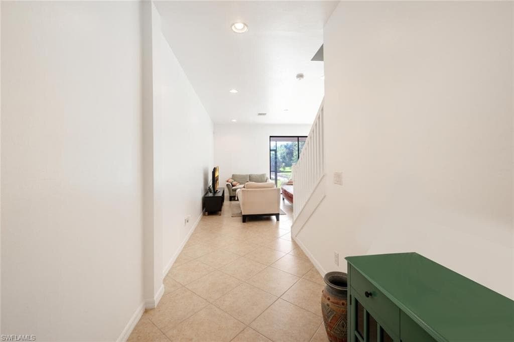 15112 Summit Place Cir 214, Naples, FL 34119-12
