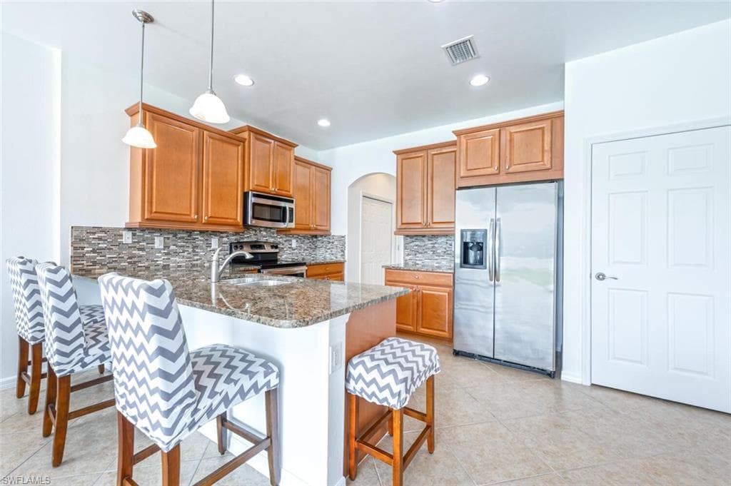 15112 Summit Place Cir 214, Naples, FL 34119-20