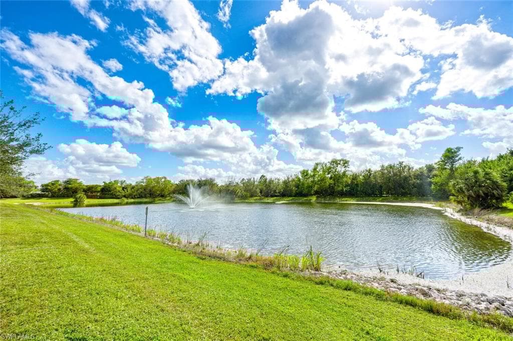 15112 Summit Place Cir 214, Naples, FL 34119-37