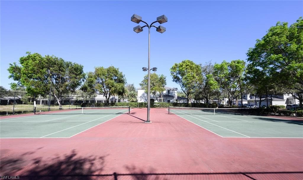 15112 Summit Place Cir 214, Naples, FL 34119-6