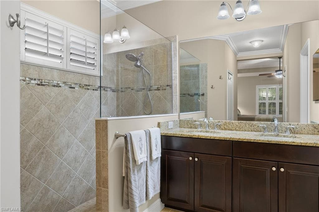 14579 Manchester Dr, Naples, FL 34114-16