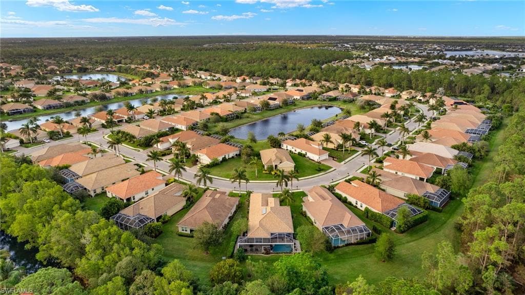 14579 Manchester Dr, Naples, FL 34114-34