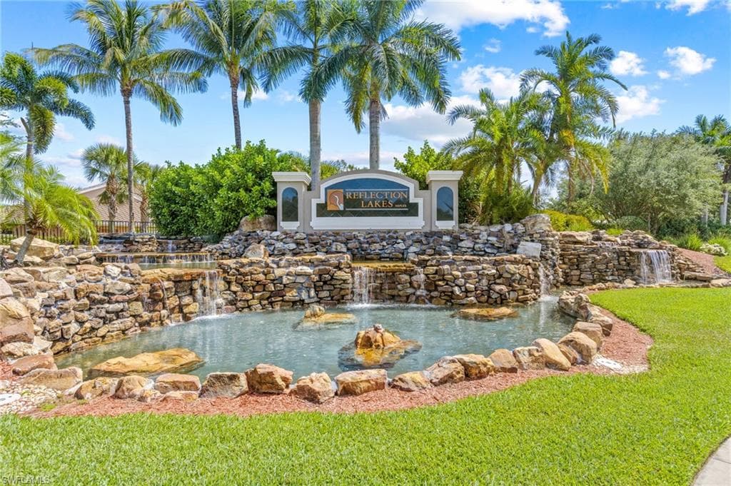 14579 Manchester Dr, Naples, FL 34114-41