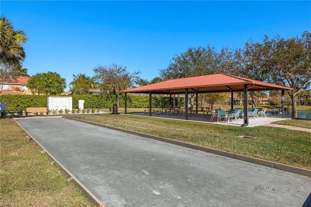 14579 Manchester Dr, Naples, FL 34114-46
