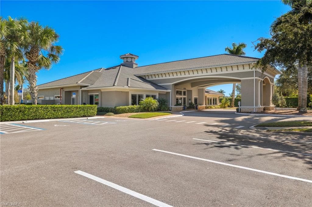 14579 Manchester Dr, Naples, FL 34114-50
